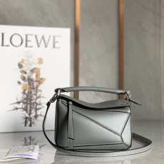 Loewe Puzzle Bags